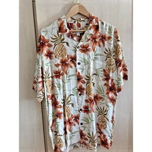 Hilo Hattie Hawaiian Shirt Mens Large Tan Floral Pineapple Hibiscus Aloha Rayon